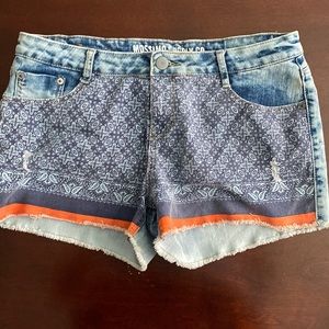 Mossimo Supply Co shorts
